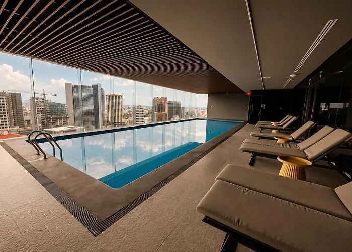 Luxury With Pool & Monument View Apartamento